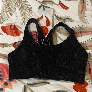 Free to Be Serene C/D cup 8